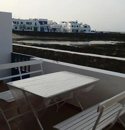 Brisamarina De Сasa de vacaciones Órzola