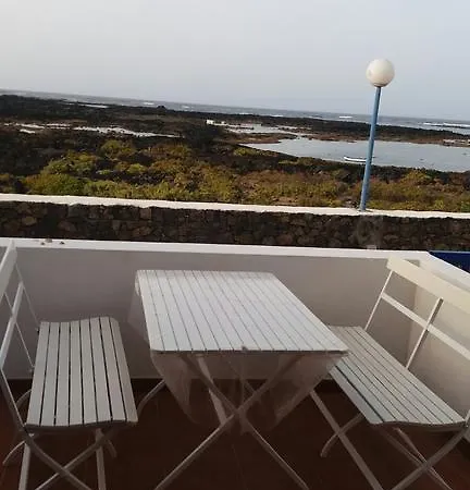 Brisamarina De Holiday home Orzola