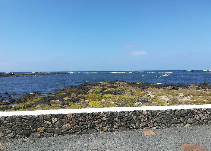 Brisamarina De Casa de Férias Orzola