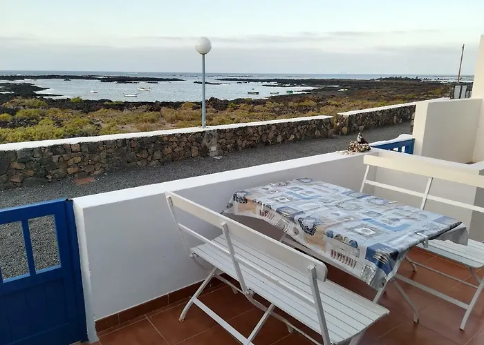 Brisamarina De Casa de Férias Orzola